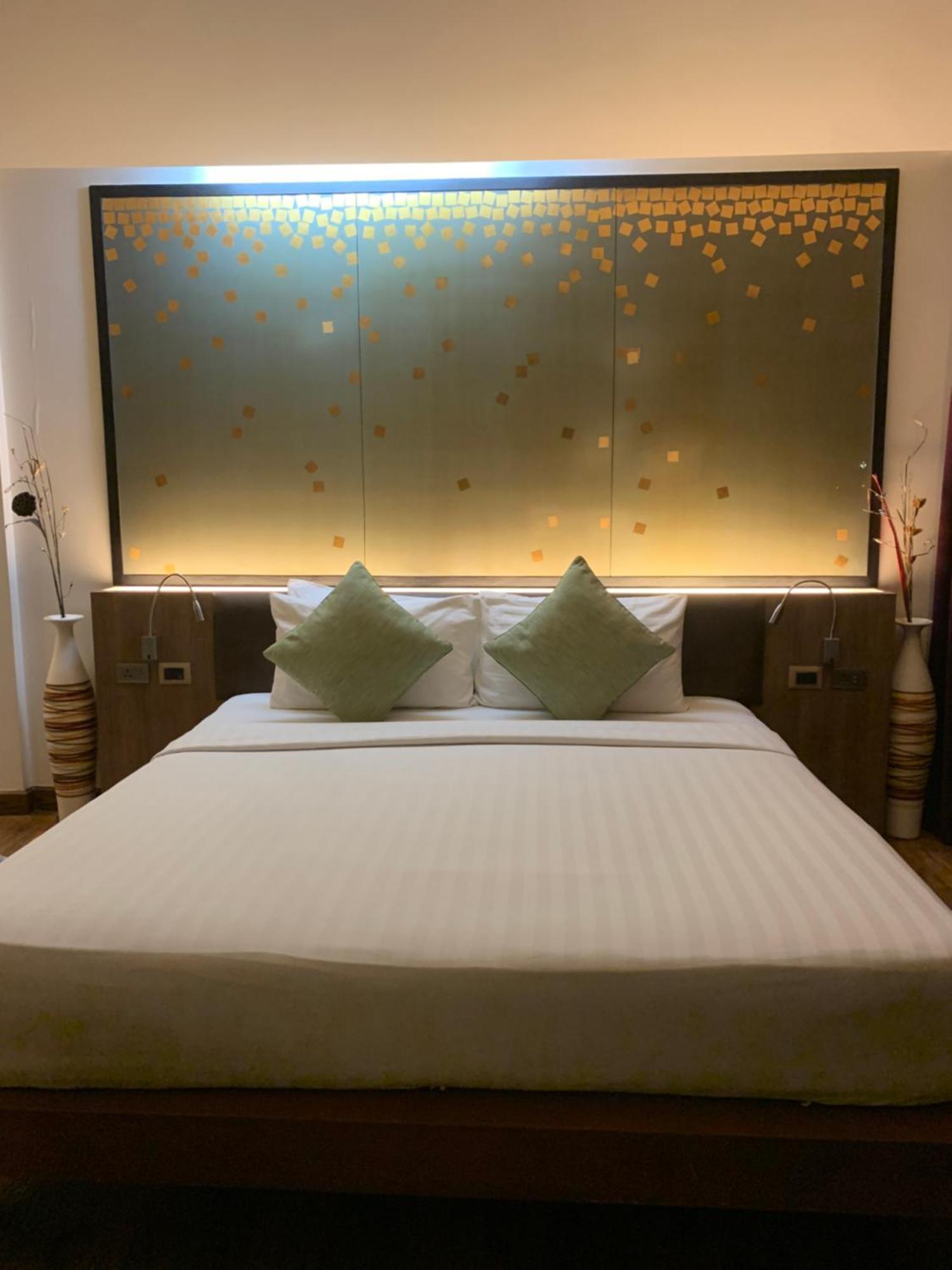 Luxury By Atlas X